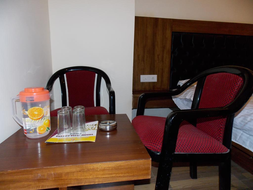 Valley View Hotel Масурі Екстер'єр фото