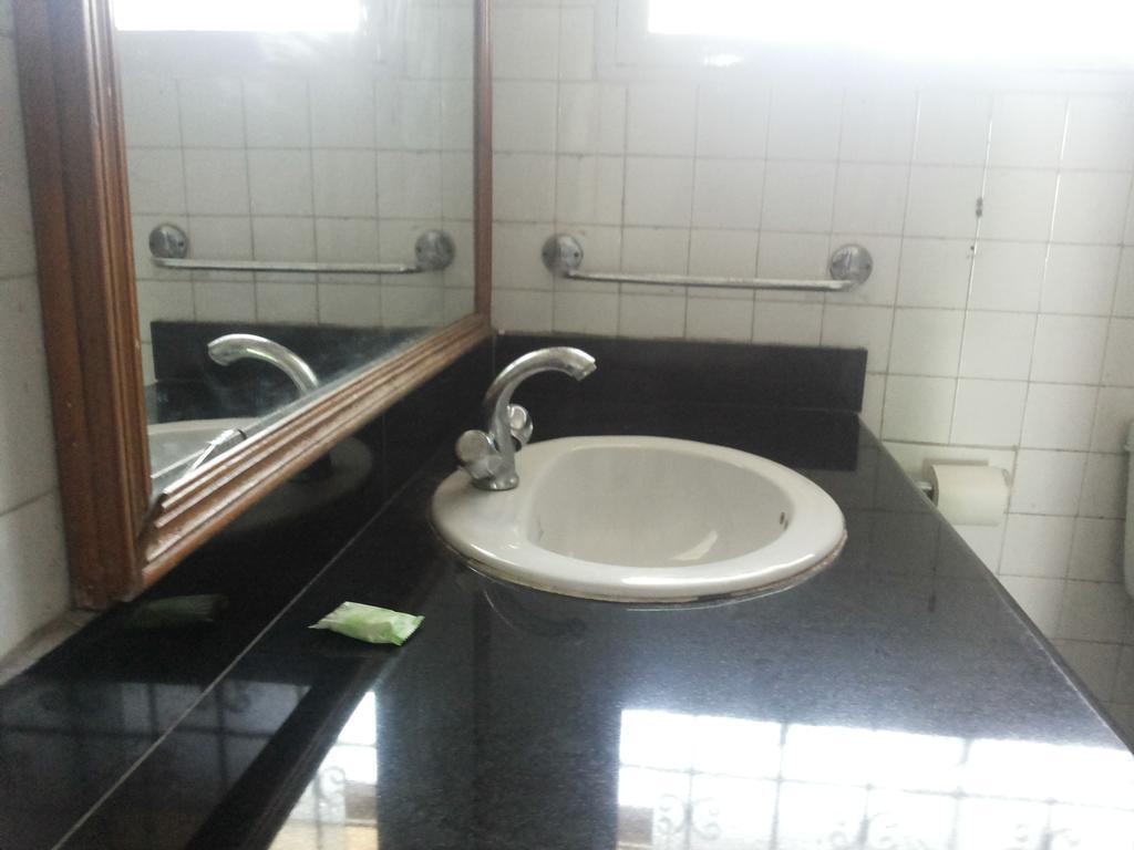 Valley View Hotel Масурі Екстер'єр фото