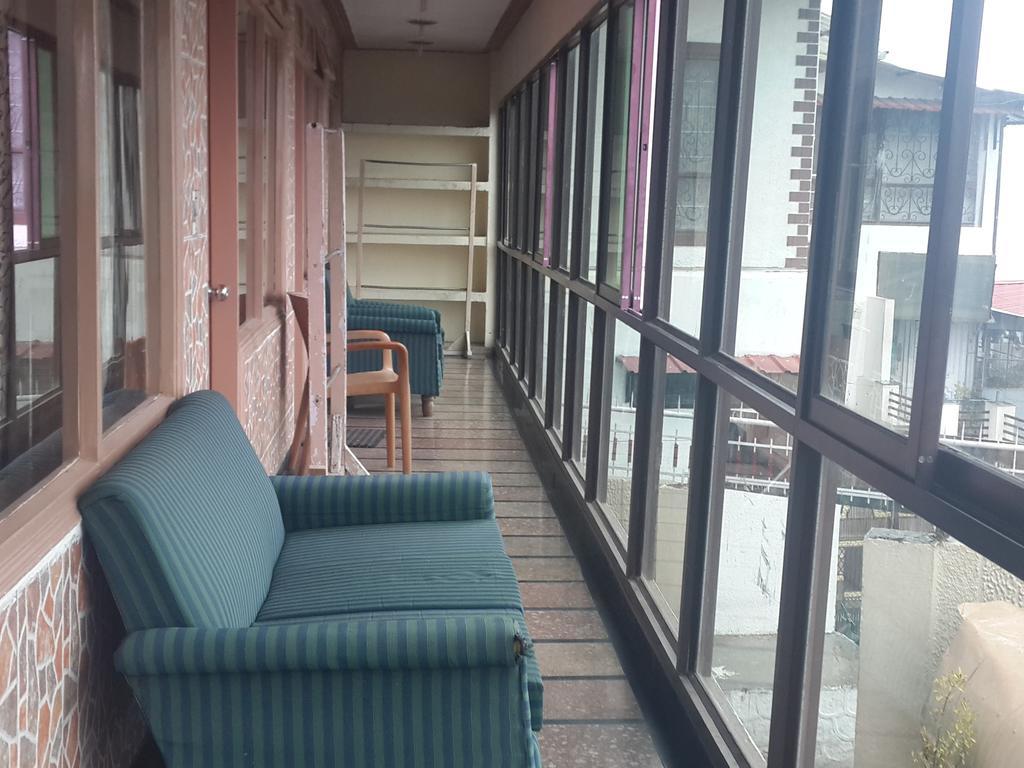Valley View Hotel Масурі Екстер'єр фото