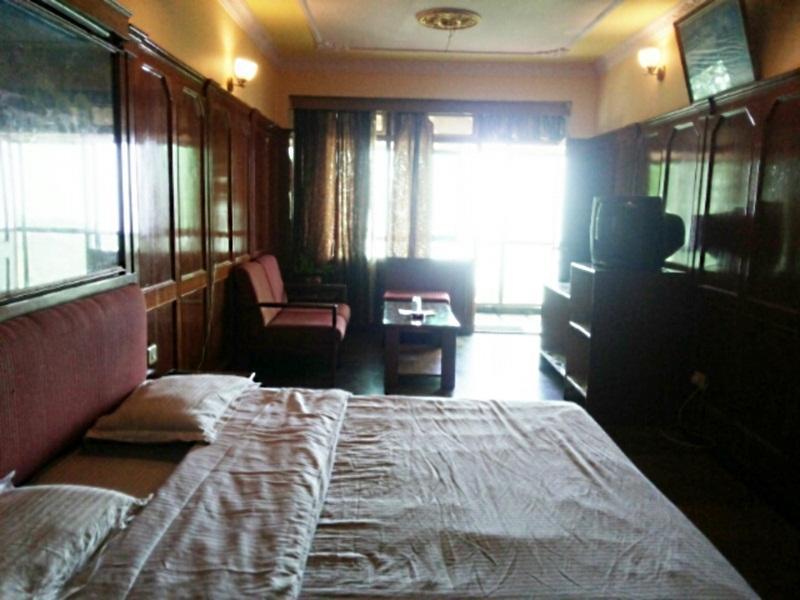 Valley View Hotel Масурі Екстер'єр фото